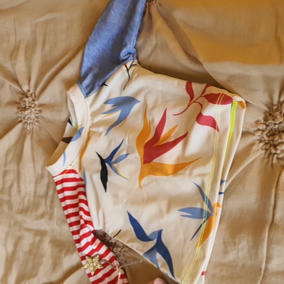 Seea baby rashgaurd - Picture 2 of 2